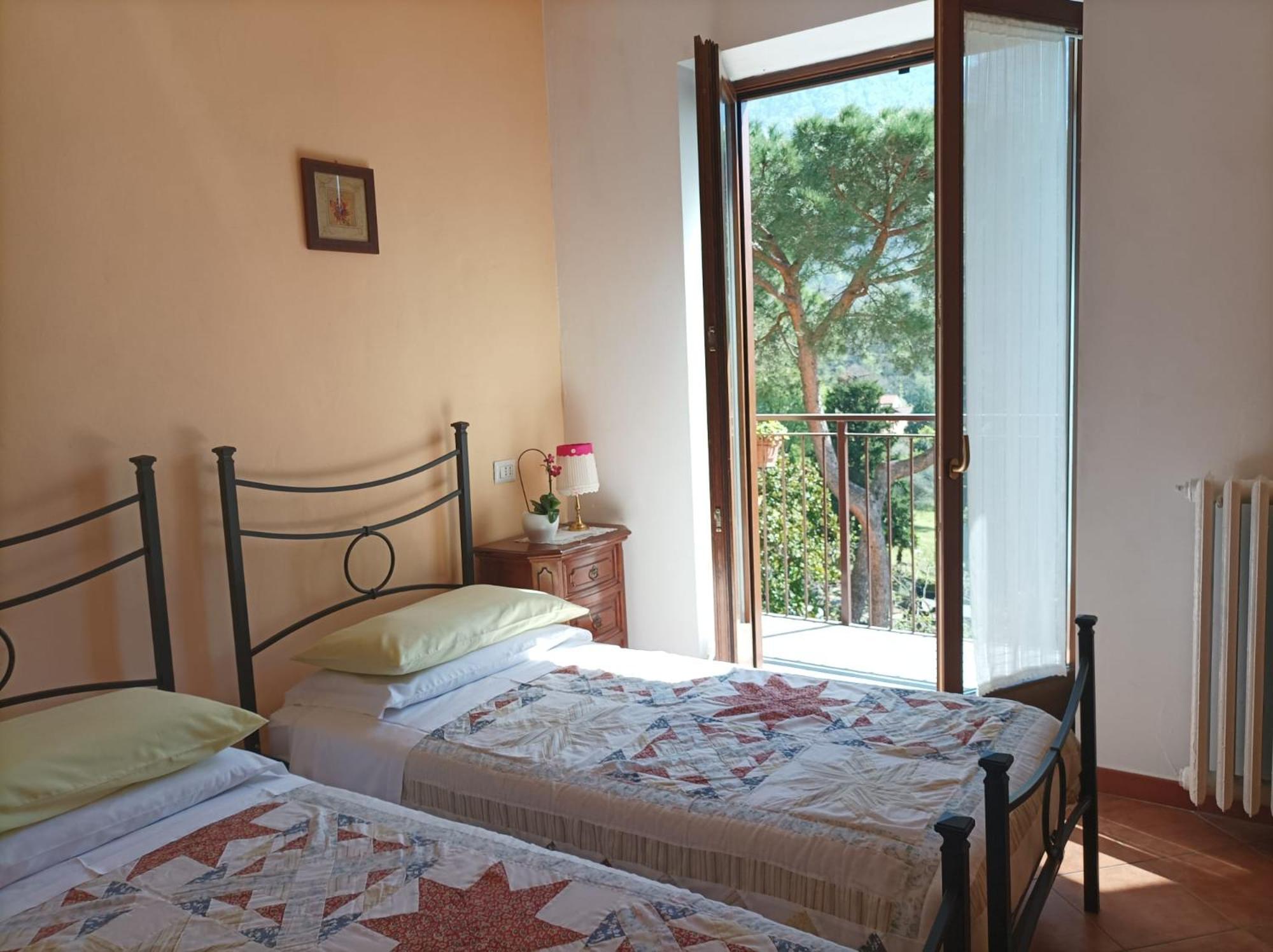 Bed And Breakfast Da Pio Castello  ภายนอก รูปภาพ