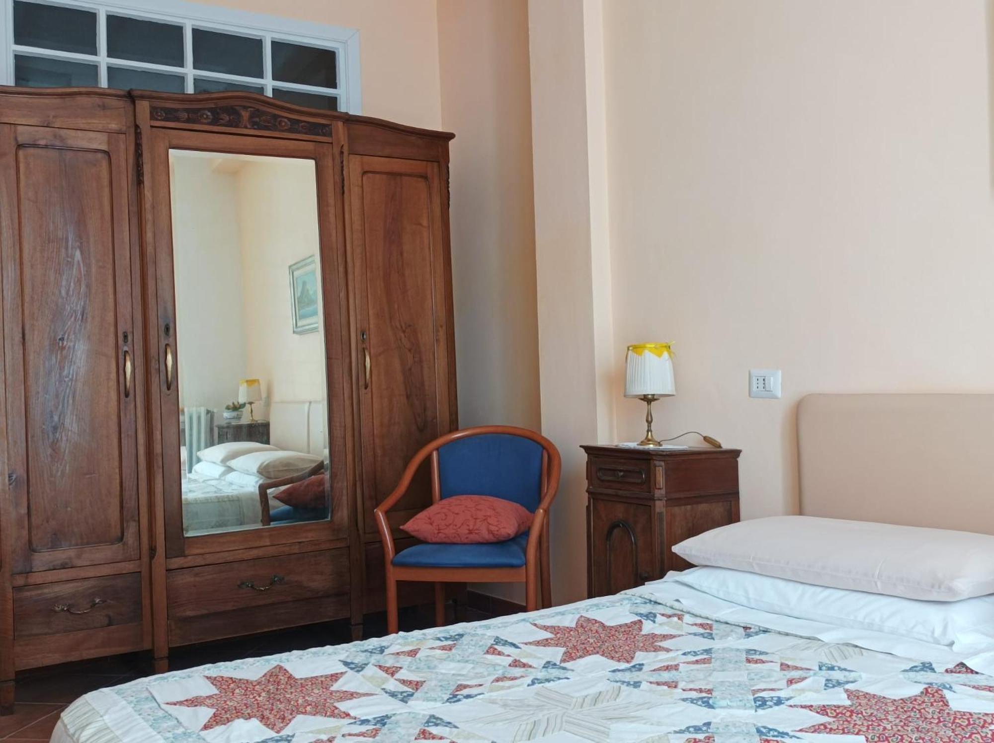 Bed And Breakfast Da Pio Castello  ภายนอก รูปภาพ