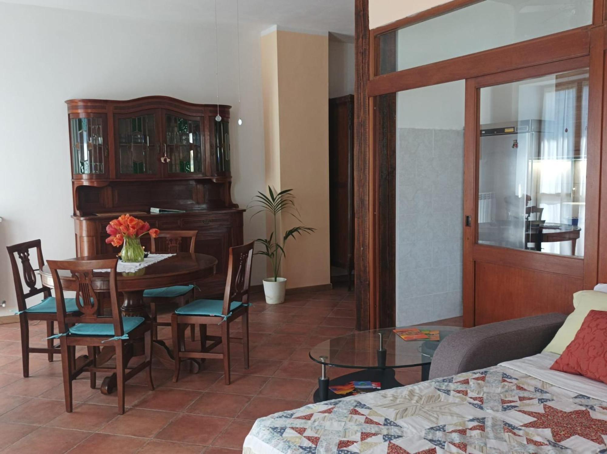 Bed And Breakfast Da Pio Castello  ภายนอก รูปภาพ